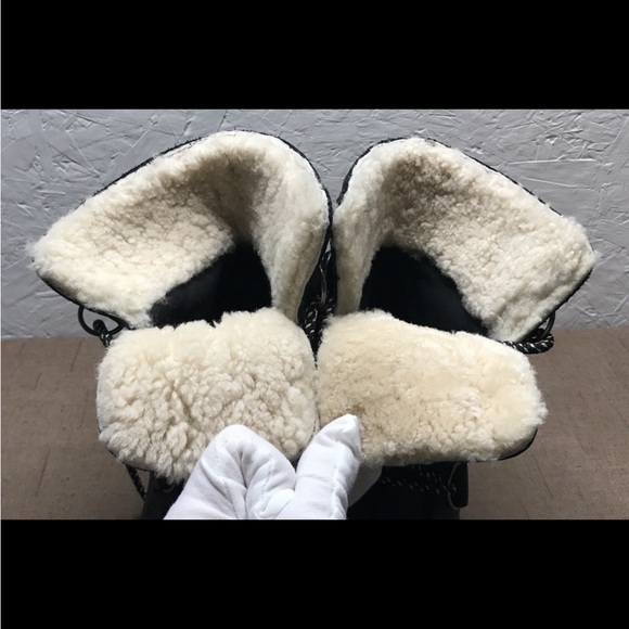 EUC Sorel Joan of Arctic Wedge Mid Shearling Womens Boots Black Leather Size 7.5 - Picture 7 of 16